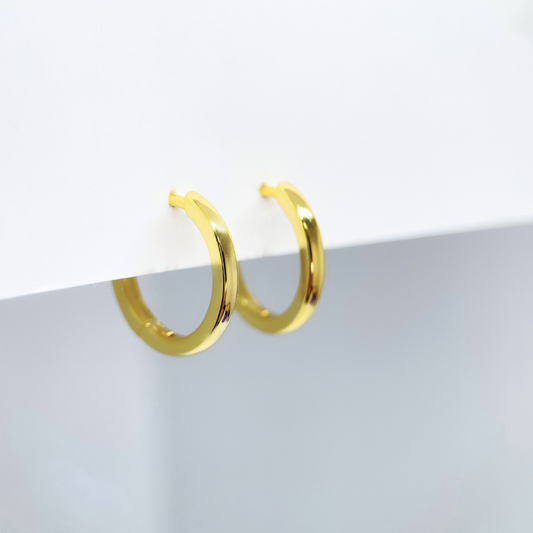 11mm Classic Round Hoop Earrings