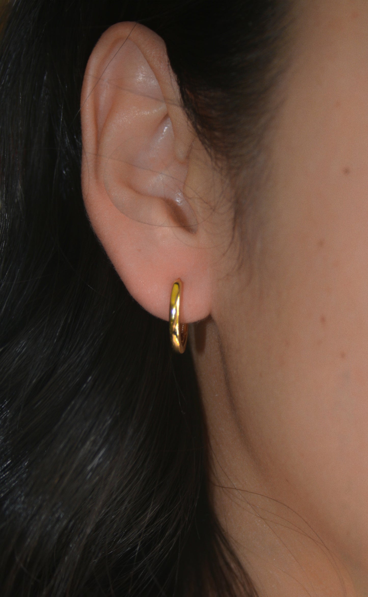 11mm Classic Round Hoop Earrings