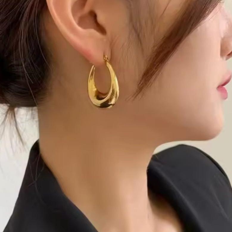 Classic Gold Hoop Earrings