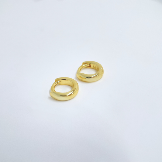 7mm Classic Round Hoop Earrings