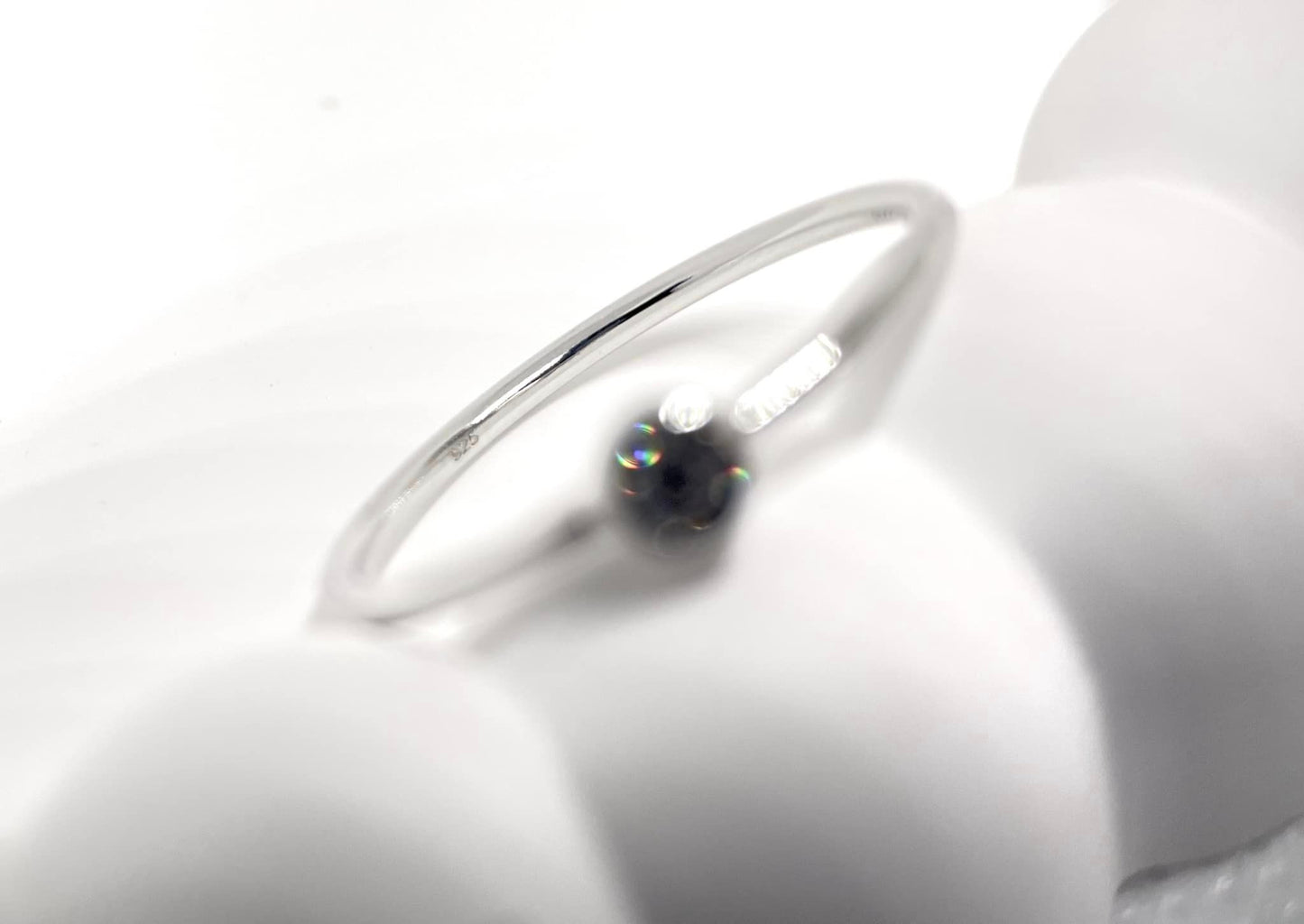 Single Row Ring