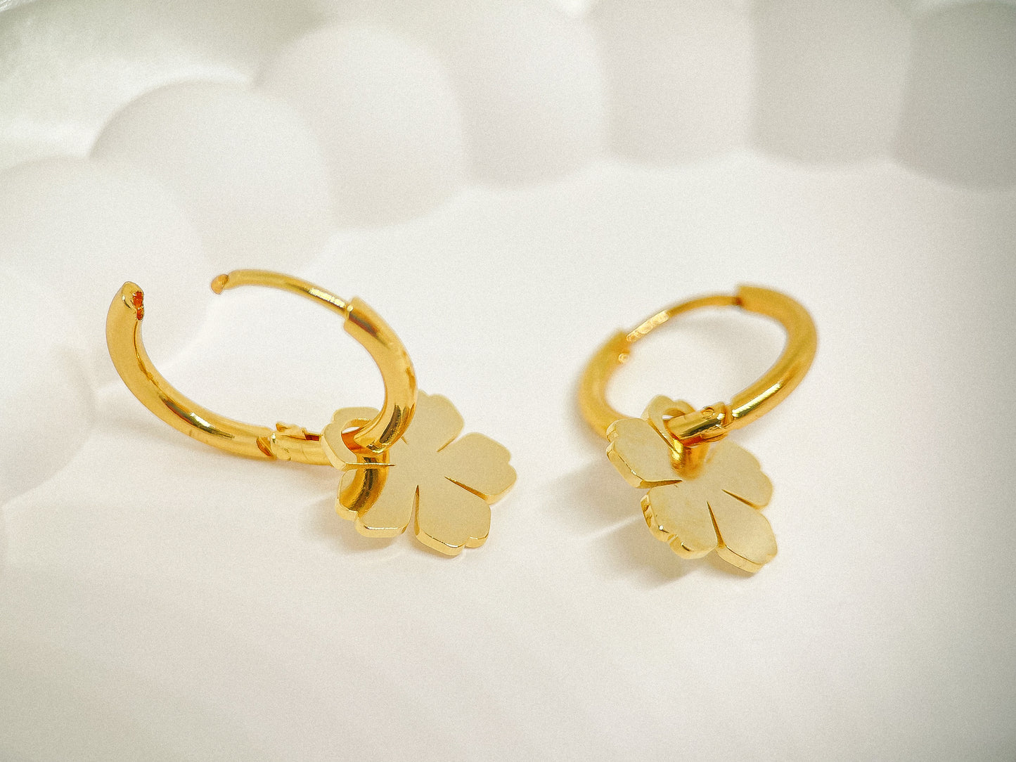 Chic Gold Plated Flower Hoop Earrings