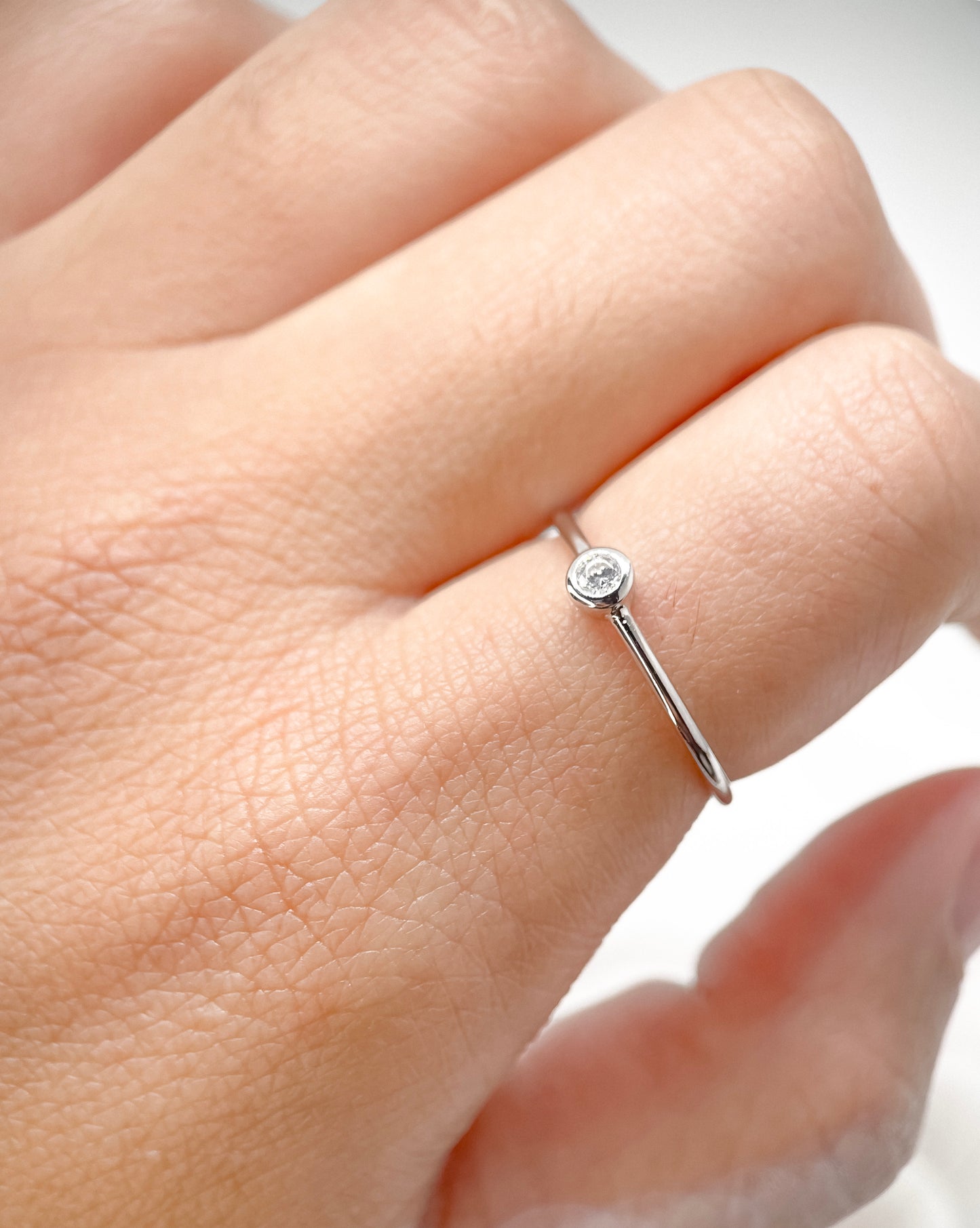 Single Row Ring