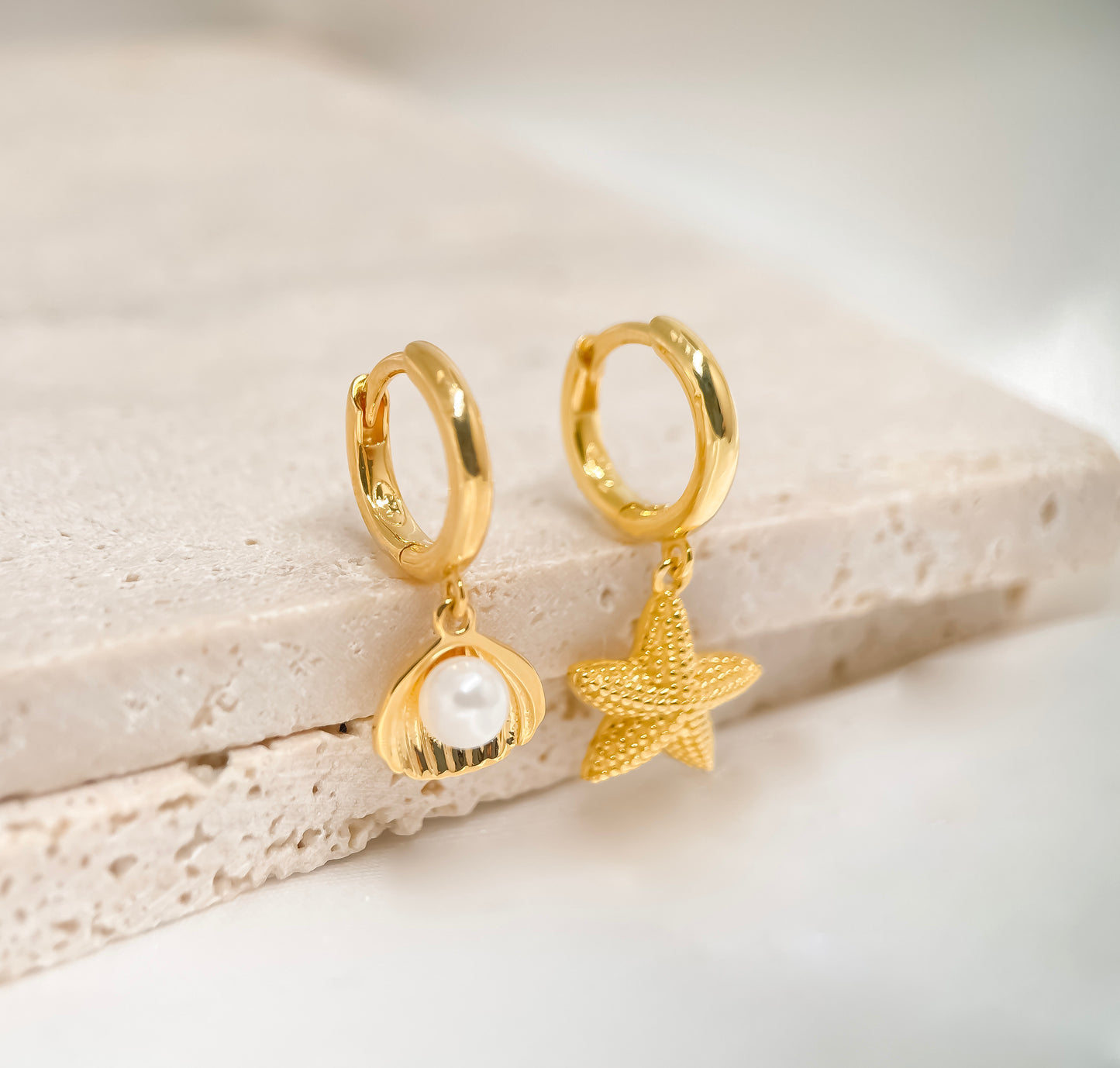 Seashell and Starfish hoop earrings